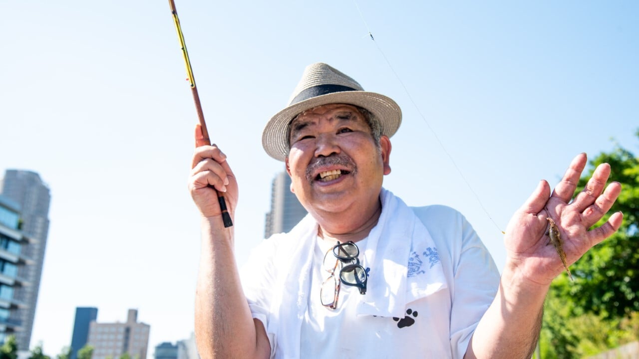 ハゼを釣る土屋さん