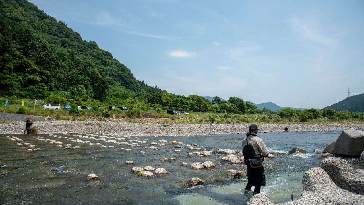 牧田川・岩崎堰堤下流