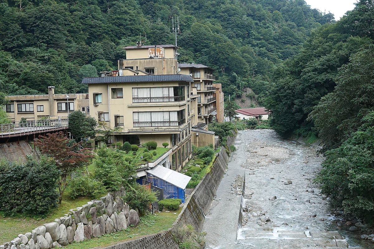 2泊以上で行きたい本格源流ベスト5 富山県・北又谷／月刊『つり人