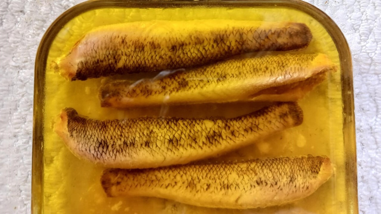 ハゼのオイル漬け「オイルハーゼン」