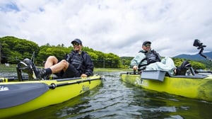「カヤックでしか釣れない魚がいる」ロッド1本分まで近づけるバスフィッシング