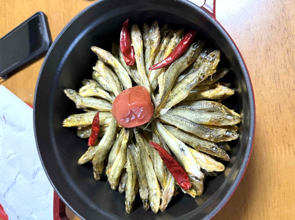 材料を鍋にすべて投入