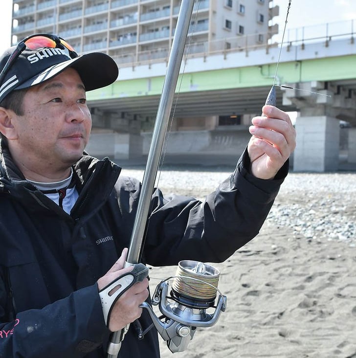 投げ釣り 遠投できる投げ方の基本を解説 目指せ0m超 前編 魚種別釣りガイド 投げ釣り 遠投できる投げ方の基本を解説 目指せ0m超 前編 魚種別釣りガイド