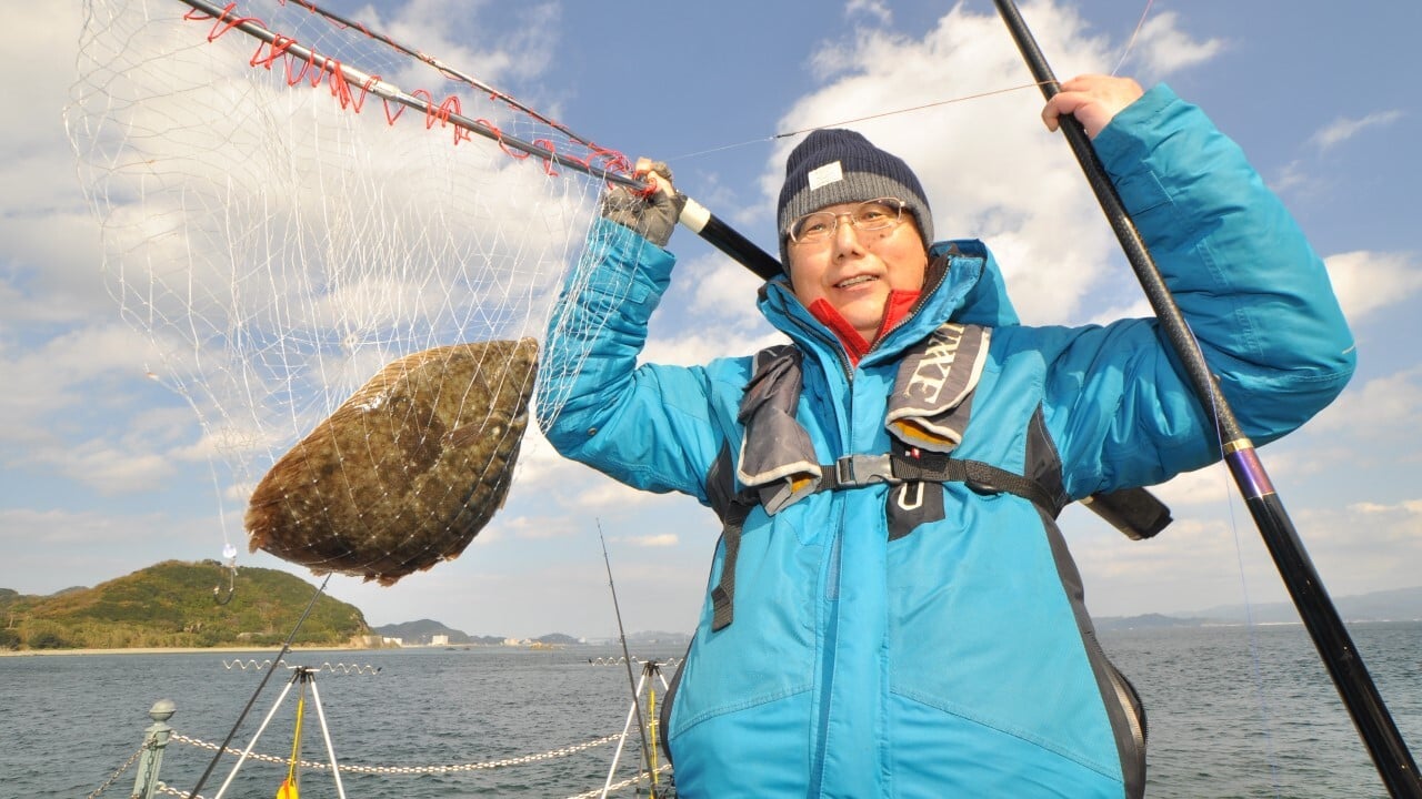 タモ網で取り込む