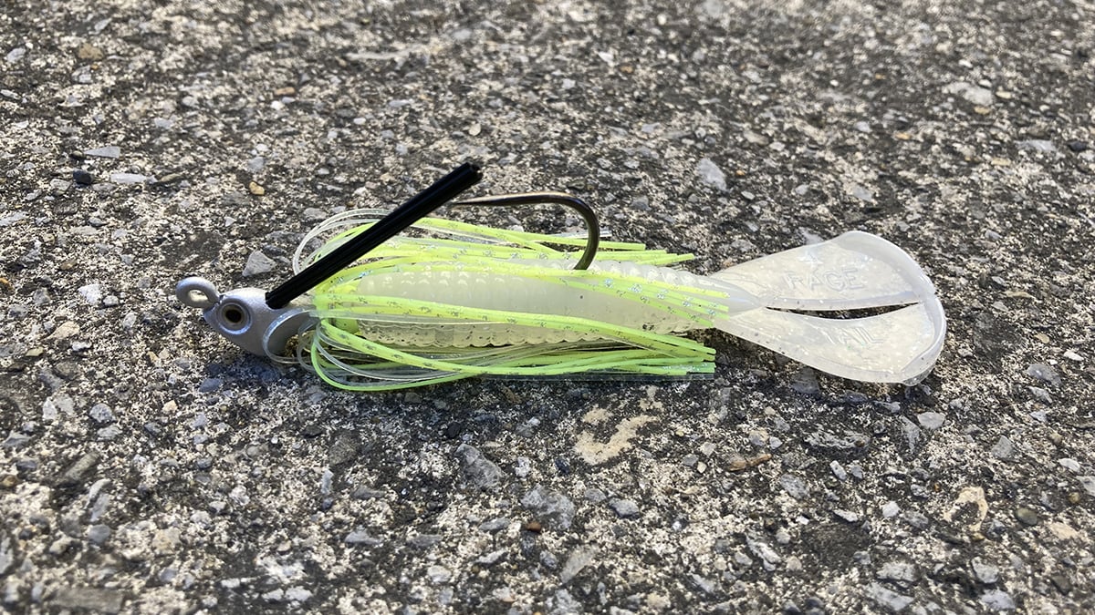 バス釣り用ルアー使い方＆タックル解説 スイムジグ編 使い方は？トレーラーは？