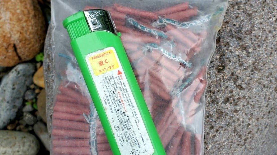 ヒグマ対策の爆竹