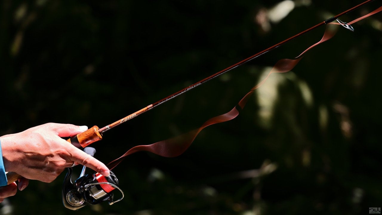 フェザーリング