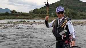 【アユイングのハリ選び】友釣りのレジェンドがたどり着いた号数と形状