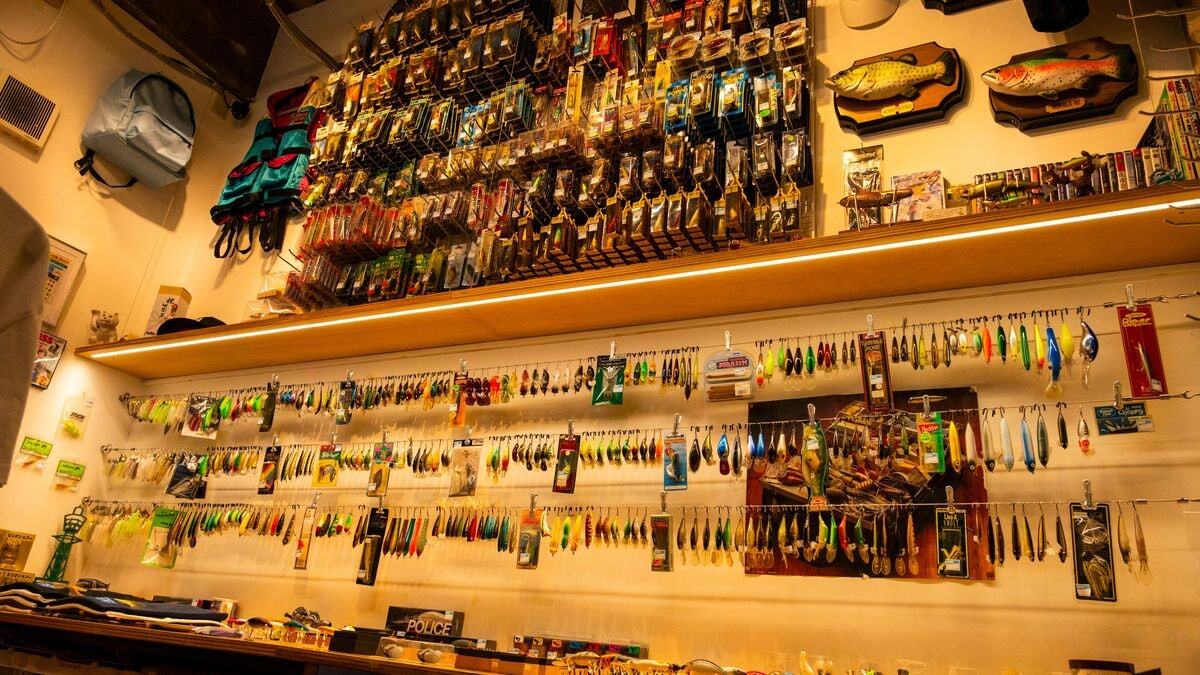 opt-eye-tasf-tackle-mart-lure-wall