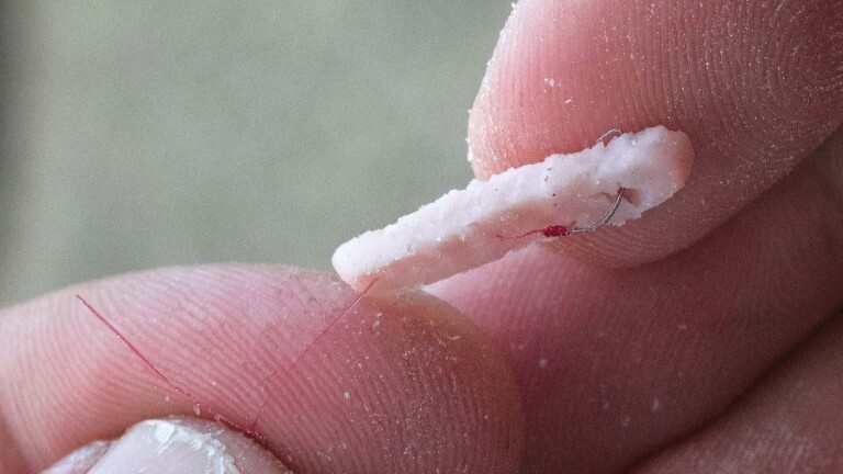 魚肉ソーセージの針への付け方 
