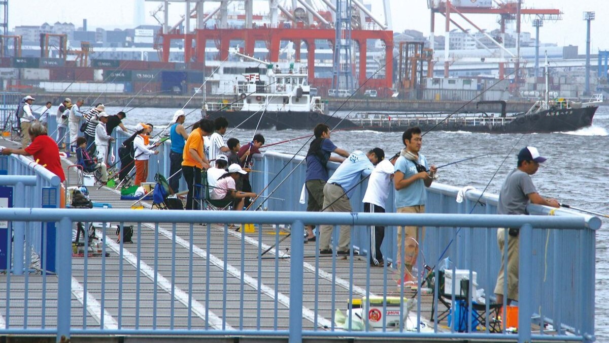 大黒海釣り施設のフェンス