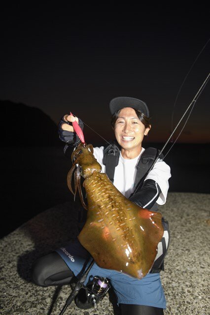 PEラインで変わる？！釣果エギングを極めるための選択│アバニ