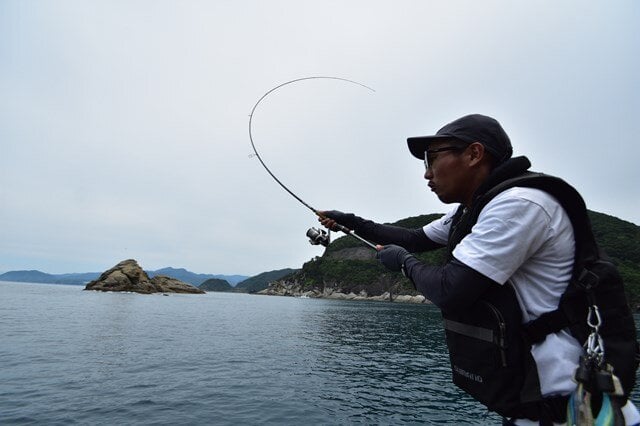 竿、釣り人
