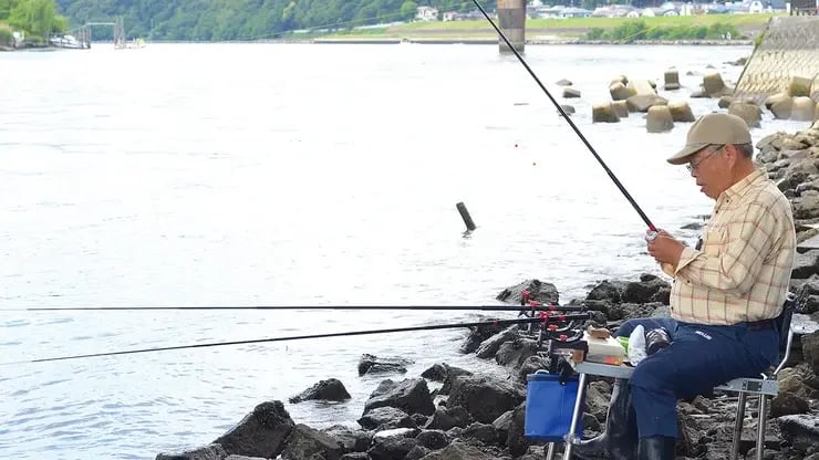 テナガエビ釣りの置き竿スタイル