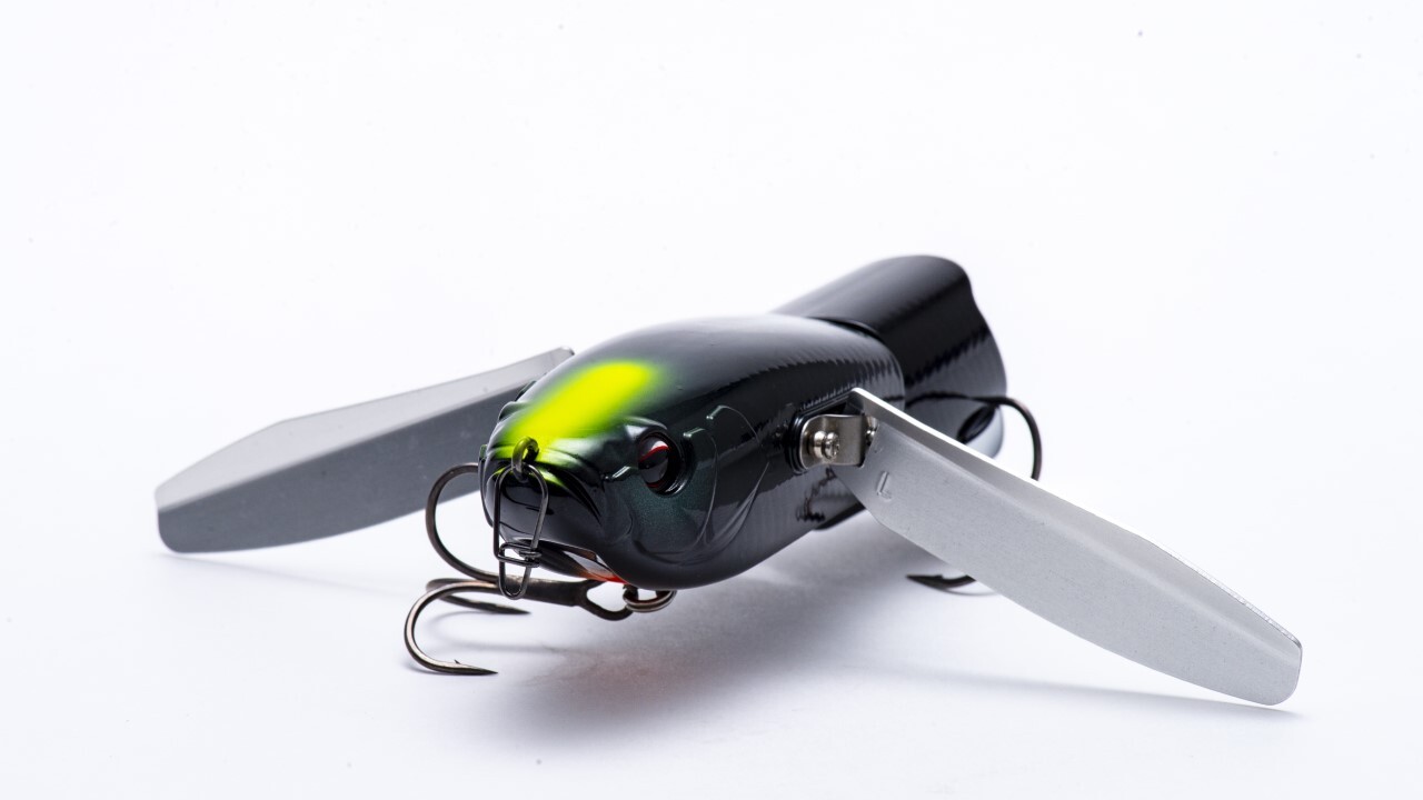 独創的な名作ルアーはどう生まれた？【オッタークローラー：菊元俊文の