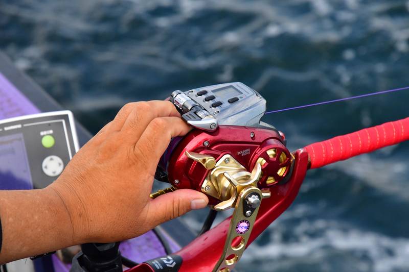 【はじめての相模湾キハダマグロ釣り・釣り方】シーボーグ800