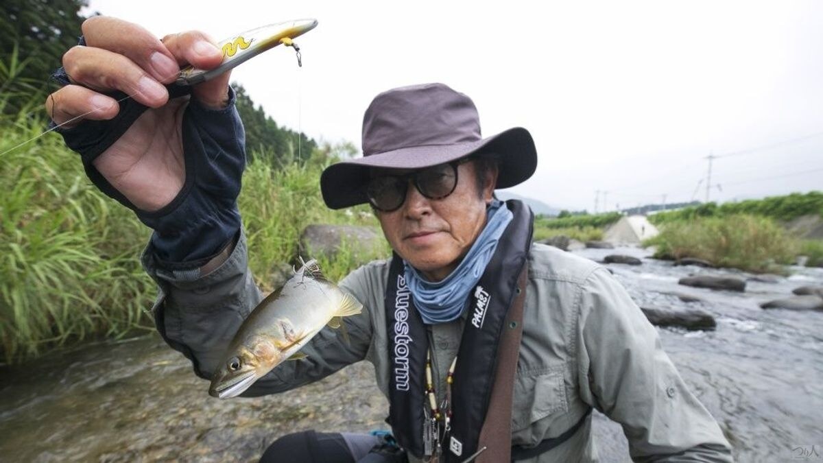 エスケードバイブにヒットした栃木県・箒川のアユ