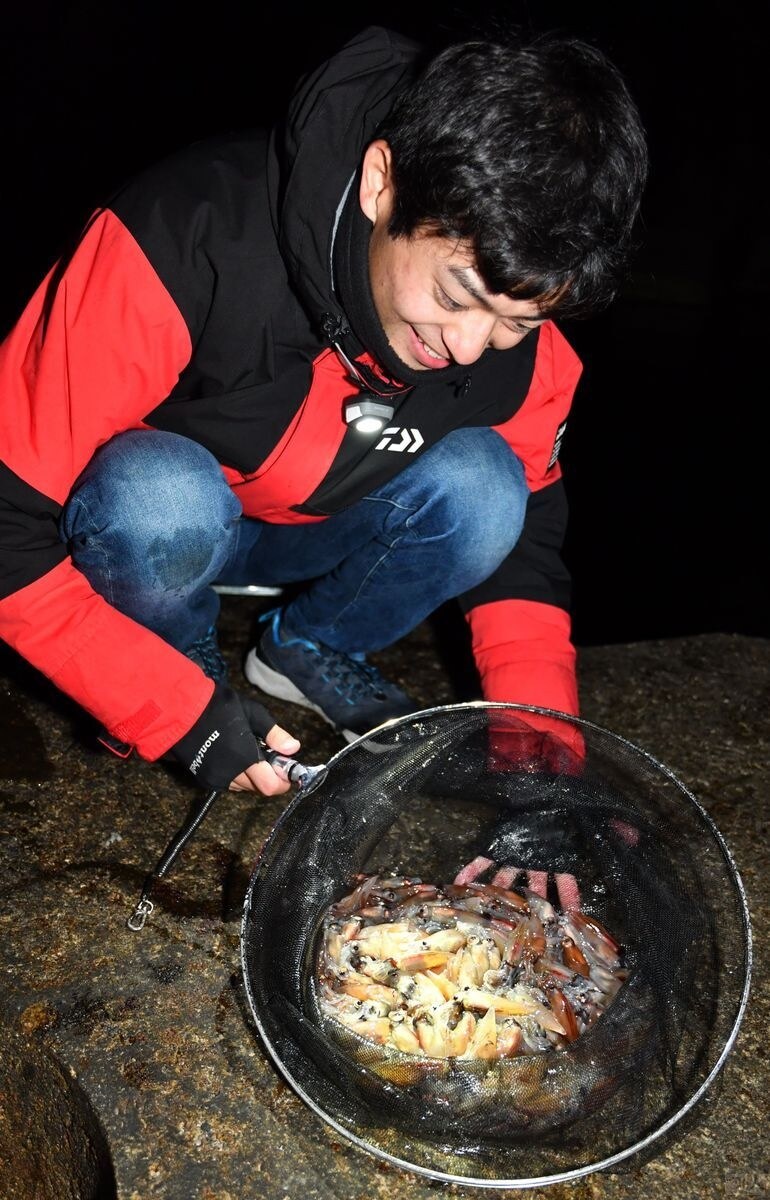 爆湧きのタイミングではホタルイカすくいに夢中になる。不思議なくらいアドレナリンが出ます！