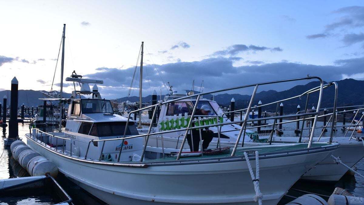 西瀬戸は国内でも指折りのタイラバ聖地。マダイ自体の人気も高く、大勢のファンが一年を通じてフィールドに繰り出している