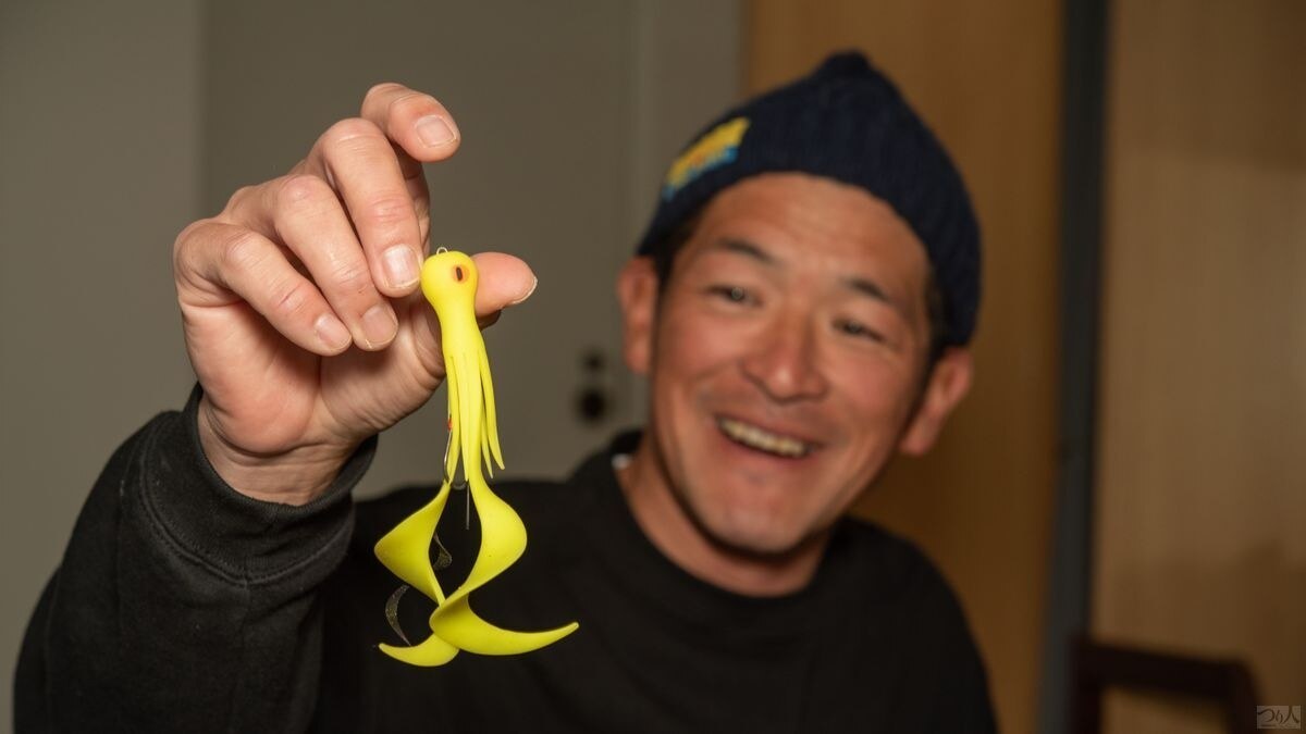 「大ダイにはデカいルアーが効きます!」が持論のマスオさんの自信作がゲソカーリージャンボ