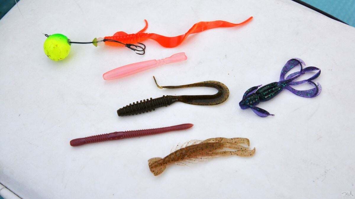 ワーム球を使えばネクタイの代わりにさまざまなワームをセットできる。バス用やロックフィッシュ用まで目を向ければ無限の可能性が眠っている
