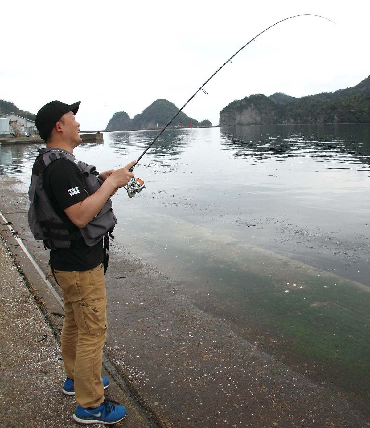 124-127mushi-hed_cs6 (3)