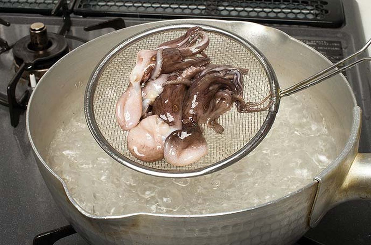 064-069-ika-tako-cooking_cs6 (93)