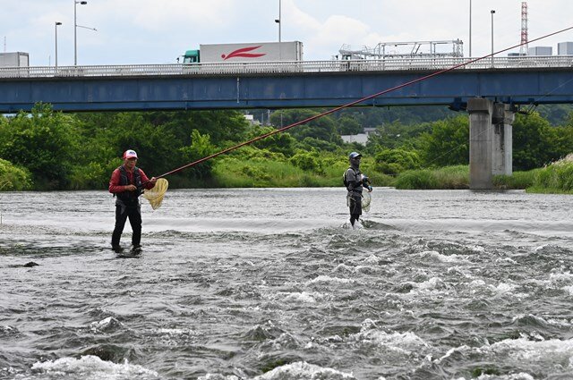 混雑する釣り場でのマナー